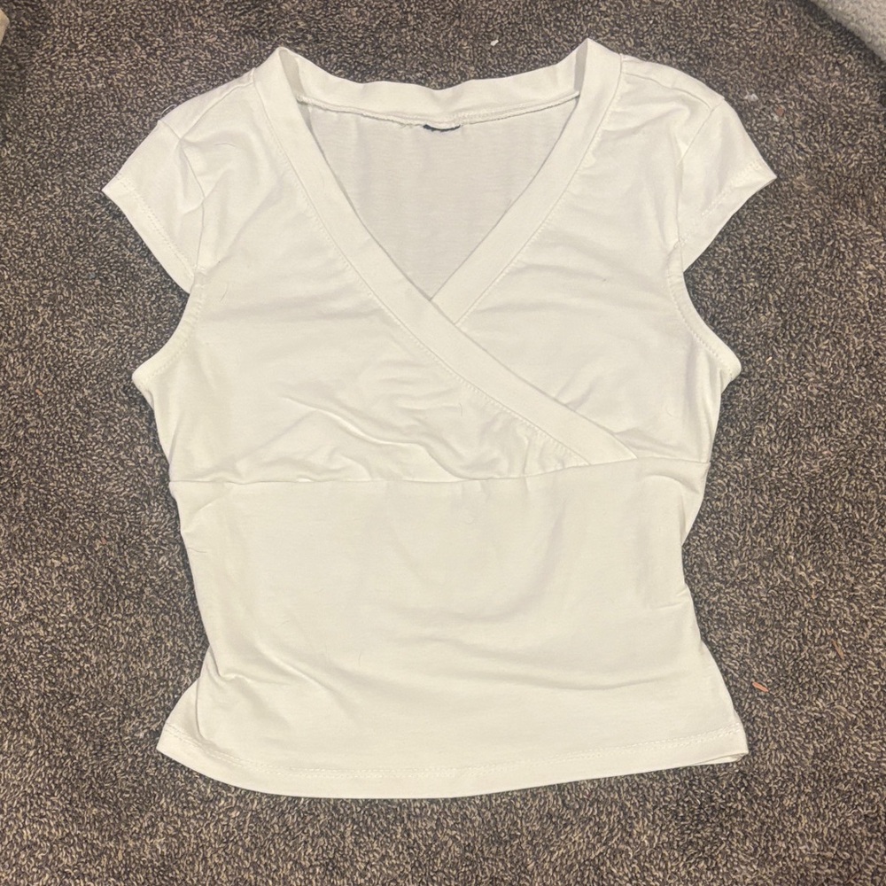 Elegant White V-Neck Women's Top